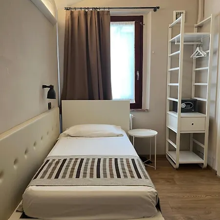 Abbazia Bed & Breakfast, Mantegnahotels 만토바