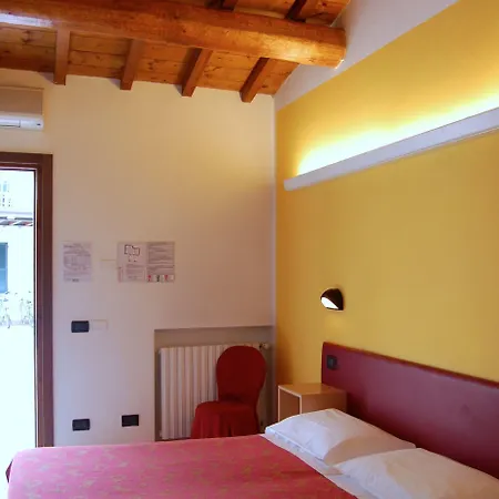 Abbazia Bed&breakfast, Mantegnahotels Mantua