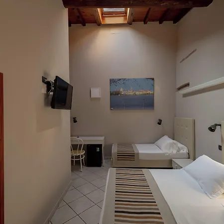 Abbazia Bed & Breakfast, Mantegnahotels 만토바